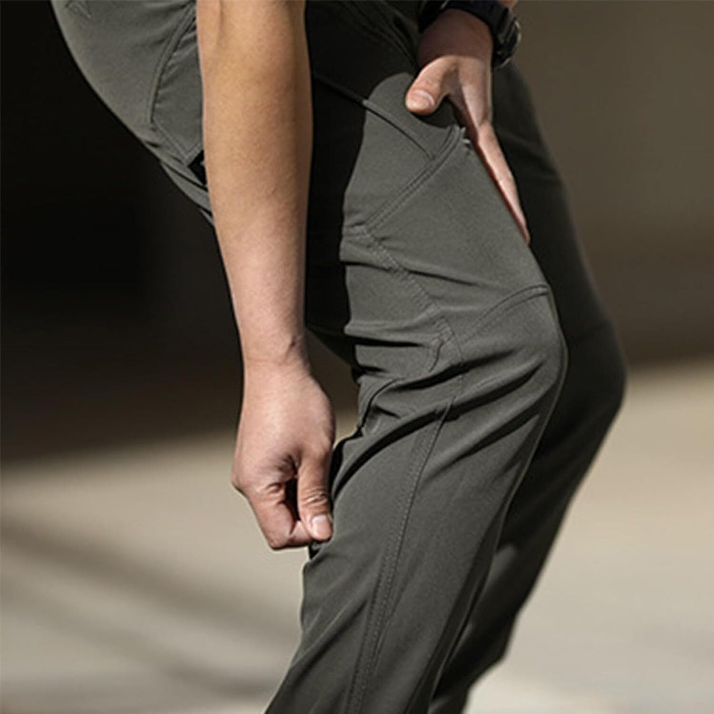 Men Tactical Pants Baggy Outdoor Waterproof Hiking Work Pants Water Resistant Multi Pockets Wild Cargo Pants