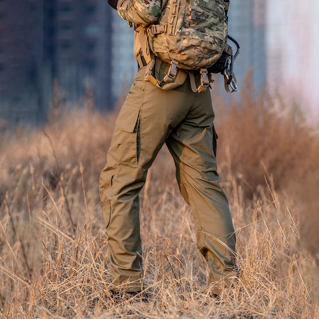 Reinforced Abrasion-Resistant Outdoor Tactical Pants With Knee Pads